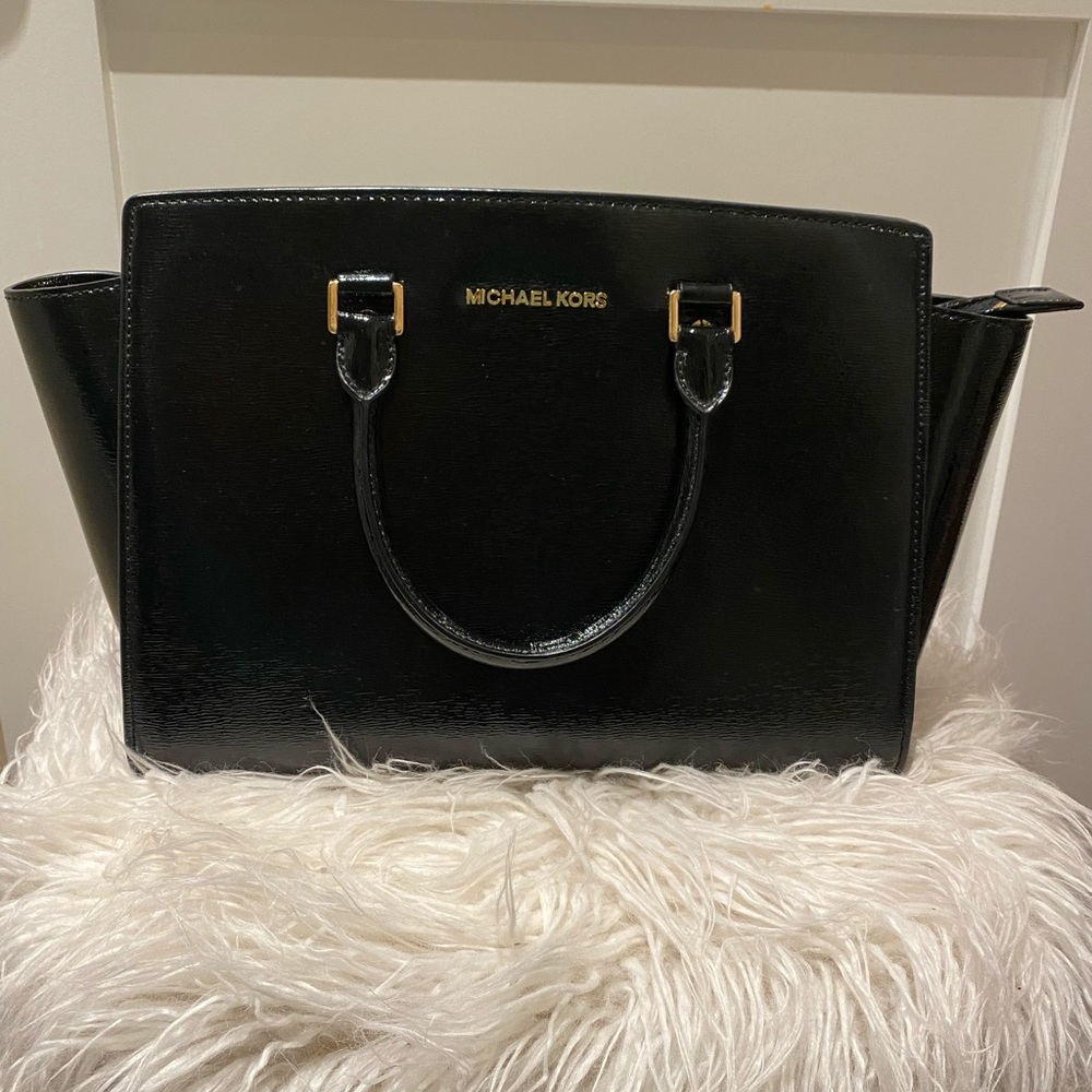 Michael Kors Selma Patent Leather Bag